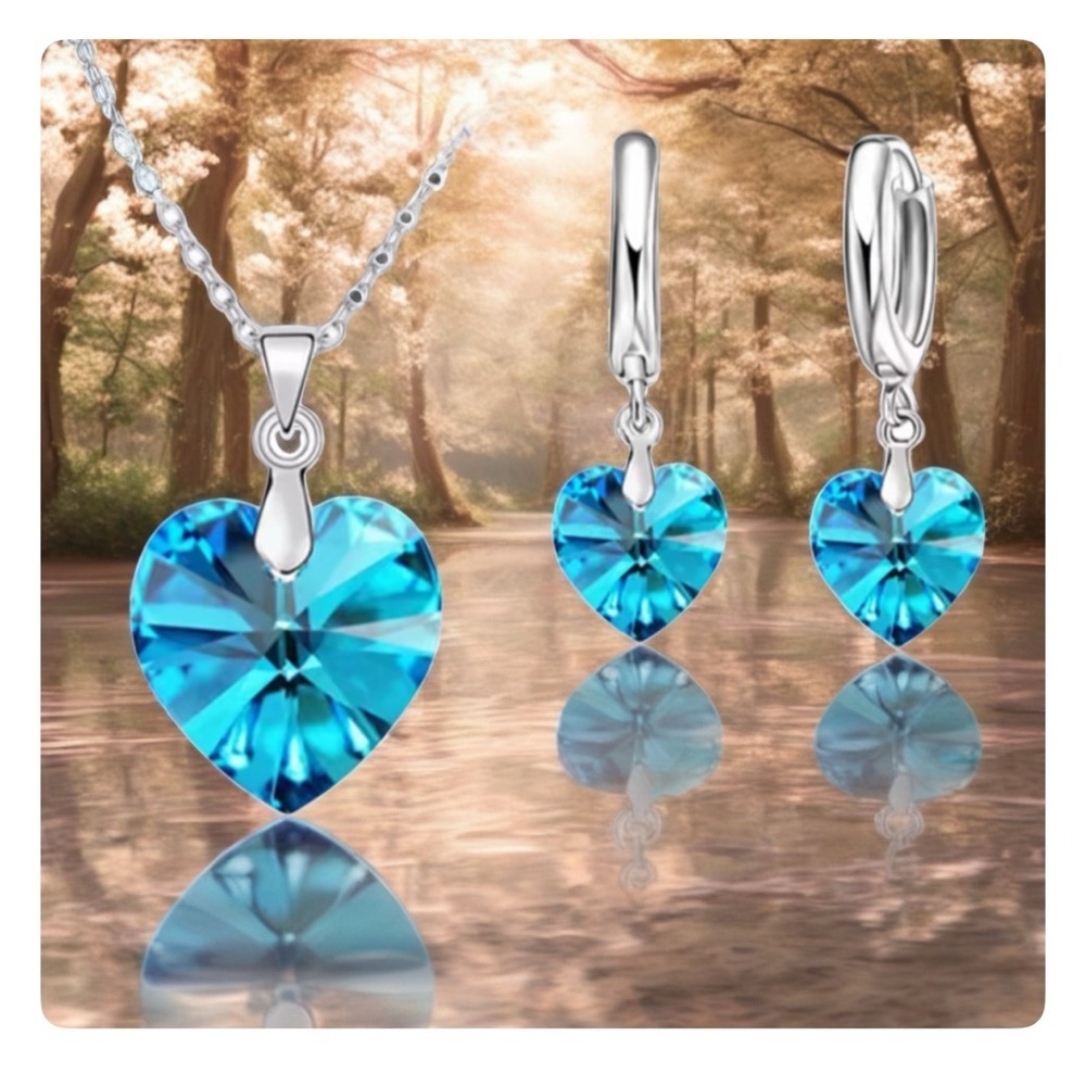 NIB 925 Sterling Silver Zircon Skye Blue Heart Pendant and Earring Set